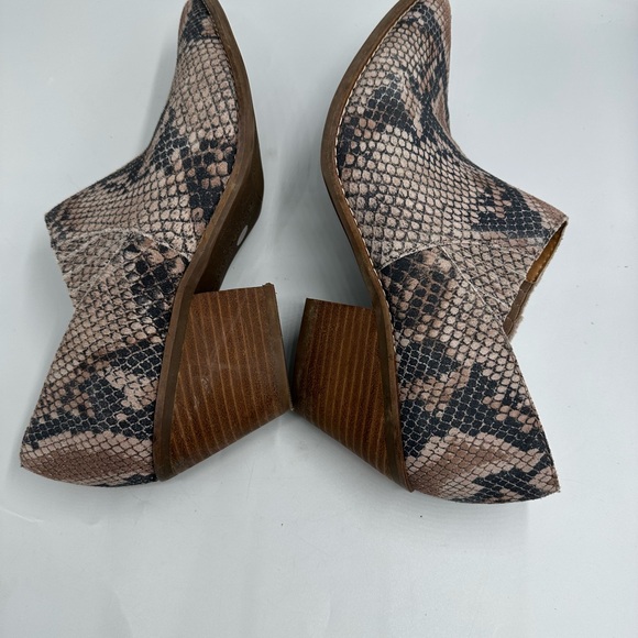 Lucky Brand Tresee Leather Snake Pri Pull-On Ankle Bootie Women’s Size 9M - Picture 8 of 11